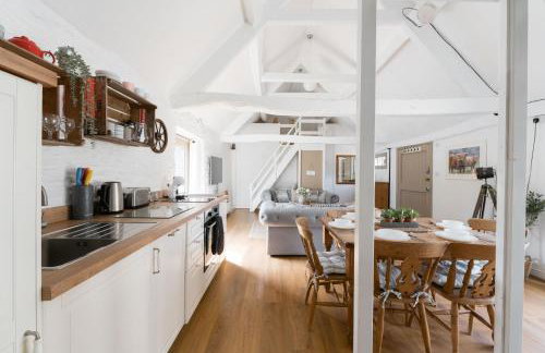 Relaxing Cotswolds Farm Stay - Near Burford - The Parlour - Foto 59