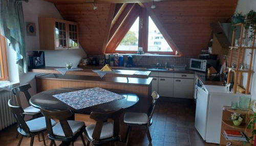 Schöne Dachwohnung - Foto 4