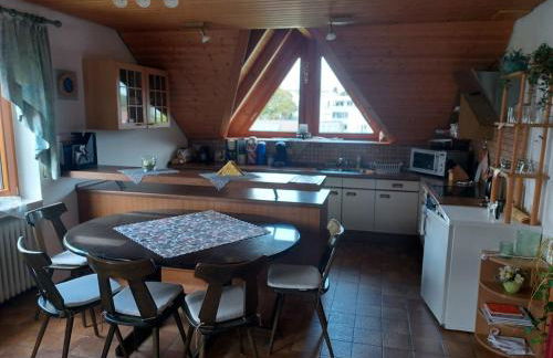 Schöne Dachwohnung - Foto 4