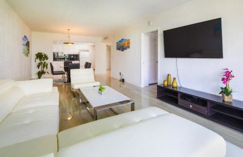 Sunny Isles Ocean Reserve Superb Condo Apartments - Foto 39