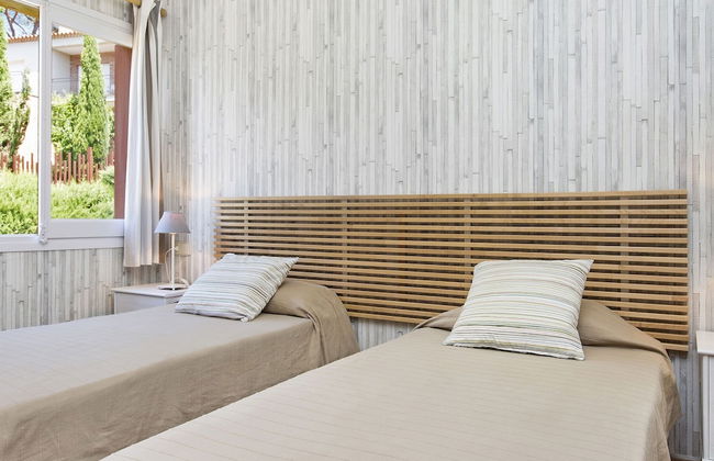 Nice House With Private Garden and Shared Pool in the Pleasant Llafranc - Photo 12