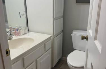 Two Bedroom West Loop - Foto 16