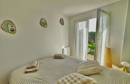 L'îleau, accès direct plage et jardin - Photo 9