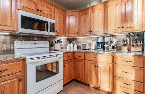 Dog Friendly Leech Lake Home w Perfect Beach Garage Boat Lift - Foto 28