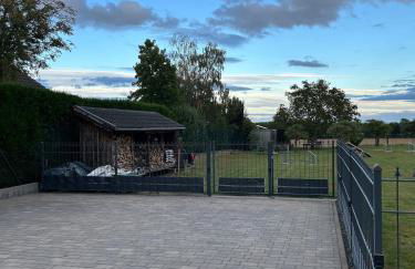 Helle Souterrain-Wohnung mit eigenem Eingang - Foto 10