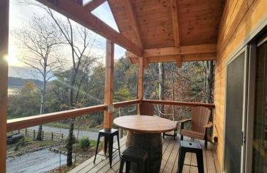 Lakeview Cabin by Tappan Lake, Perfect for Groups with Hot-Tub in Ohio - Foto 35