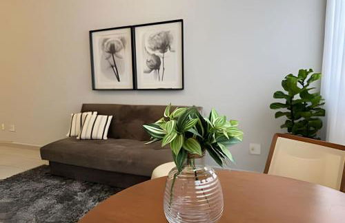 Apartamento em ótima avenida de Araxá - Foto 1