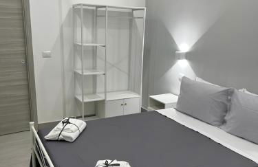 Dimora di Antonietta Room - near Train Station & Wi-Fi - Foto 3