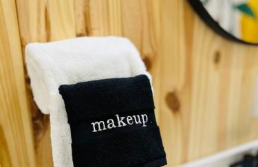 Game RoomHot Tub4mi to Rock HouseGives Back! - Foto 33