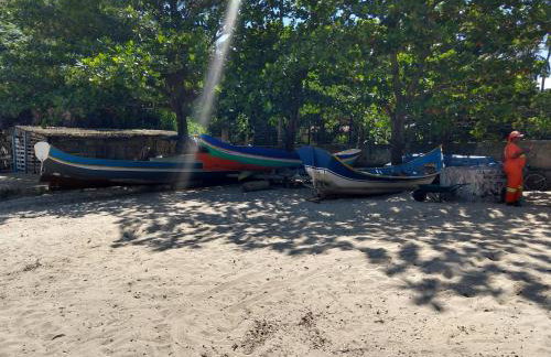 Casa Daslis Espaçosa e Bem Localizada - Foto 45