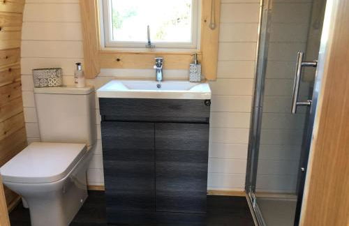 Burnbank Glamping Pod - Photo 9