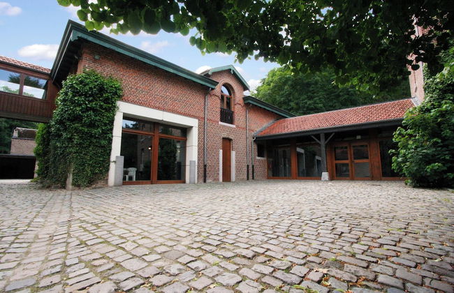 Mansion With Pool, Neblon - Photo 48