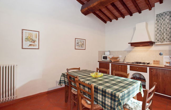 Idyllic Tuscan Hideaway With Pool and spa - Foto 23