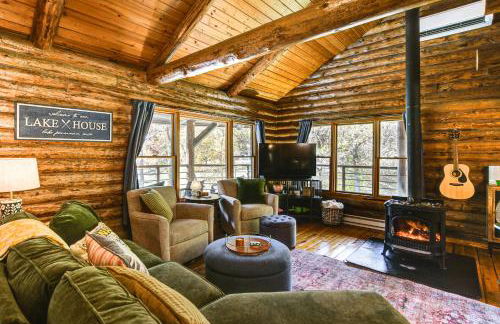 Private Beach! Lakefront Cabin in Panora - Photo 5