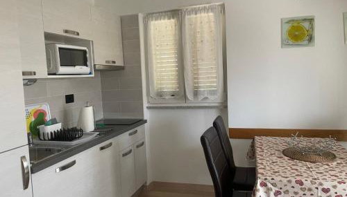 Bianco Apartment to Relax, just 400 m from the beach with free parking - Foto 4, stove, toaster