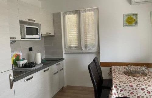 Bianco Apartment to Relax, just 400 m from the beach with free parking - Foto 4