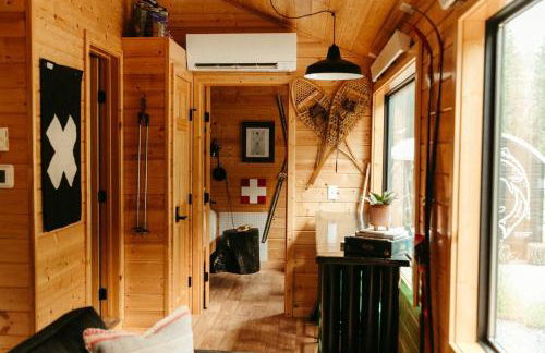 The SKI HAUS A Montana Tiny Cabin Forest Retreat - Foto 1