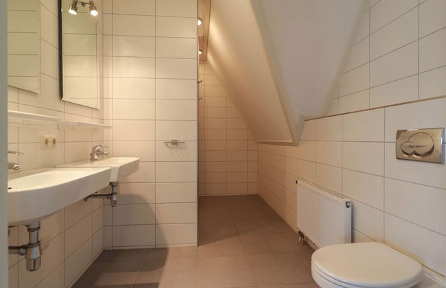 Wellness Villa Near the Lake - Foto 13