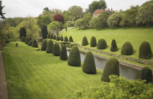 Downclose Piggeries - Photo 34