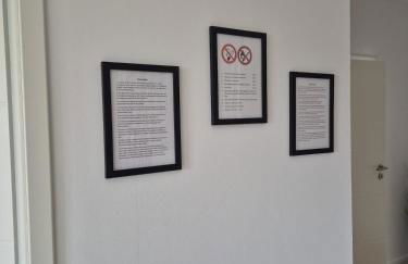 Luxsuite Still und Komfort 2 Balkon Elektrogrill Tischfussball TV-75 Zoll - Foto 17