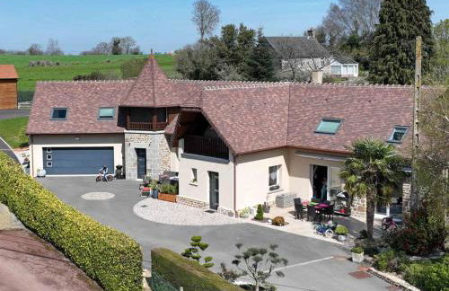 Maison confortable avec jardin fleuri et spa, proche de la Suisse Normande - FR-1-497-188 - Foto 1