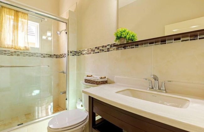 Modern 2br House W/pool and Sea View in Ocho Rios - Photo 14