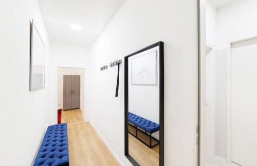 BIG New 7Rooms City Center APARTMENTS and Suites - Foto 25