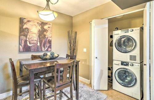 Relax Poolside! Peoria Oasis, 2 Mi to Downtown - Foto 9