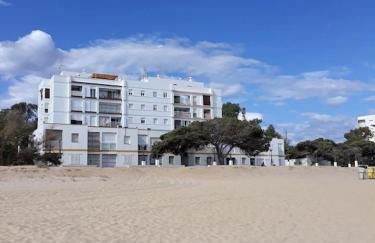 Loft en primera línea de playa - Foto 1