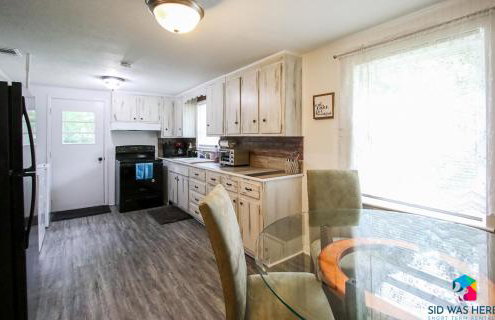 Cake By The Ocean Electric Recliners-Minutes From I-95 And Pembroke - Photo 15