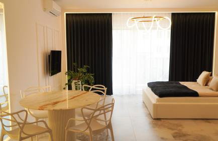 In&cognito Apartments Szamotuły with Parking and WiFi - Foto 1