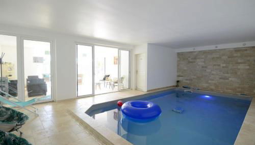 Les 4 Saisons Piscine intérieure - Photo 2