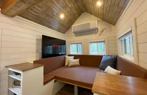 Stargazers' Retreat A Tiny Home on the Riverside - Photo 7