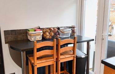 Sun Set House With Hot Tub - Photo 17