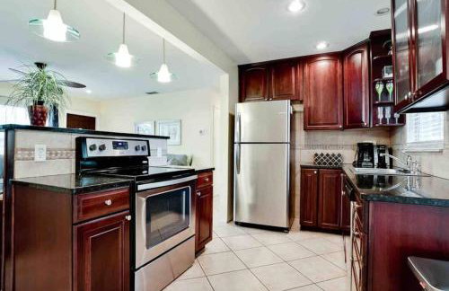 Great shape after Milton -Gorgeous Pool! - os - Photo 13