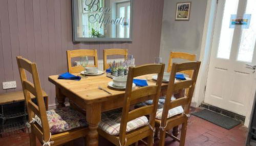 Mews House, Tewkesbury town centre, hot tub, pets - Foto 3