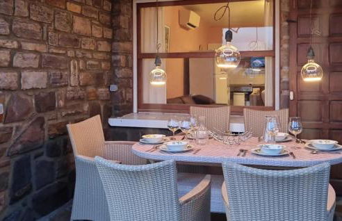 Awesome Home In Rayol-Canadel-Sur-Mer - Foto 8