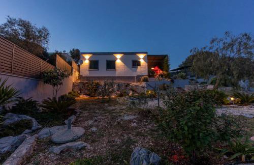 House Tea in a beautiful nature - Foto 4