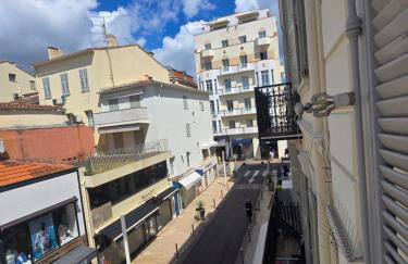 Centre Carré d'or 3 chambres - Foto 16