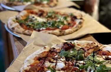 Restored Beautiful Airstream Fully Equipped with Incredible Outdoor Living in Texas - Foto 48