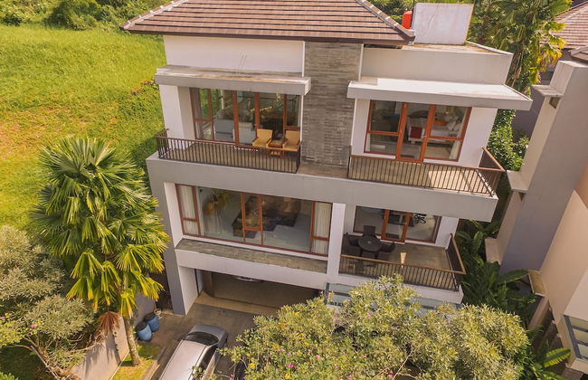 Ohara City View 5BR Villa Heated Pool and Billiard - Photo 35