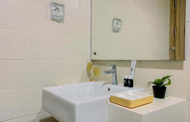 Good and Warm 1BR Apartment at Pejaten Park Residence - Foto 16