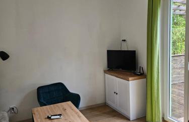 Domek Jelonek nad jeziorem i rzeką - Foto 11