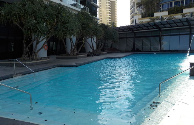 Circle on Cavill - HR Surfers Paradise - Foto 19