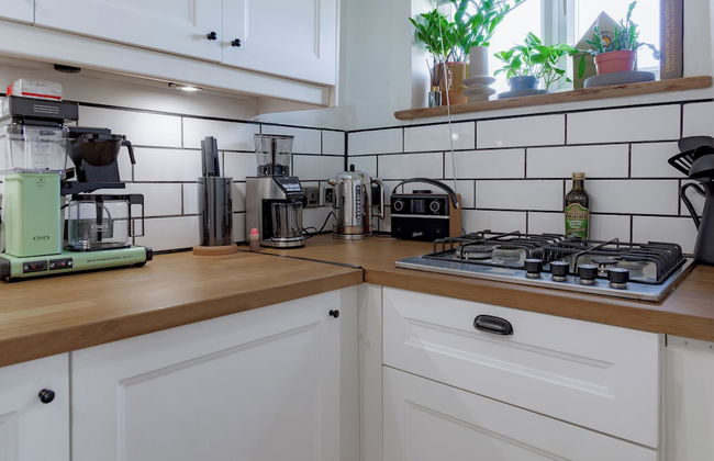 Stunning 2BD in the Heart of Malmesbury - Photo 21