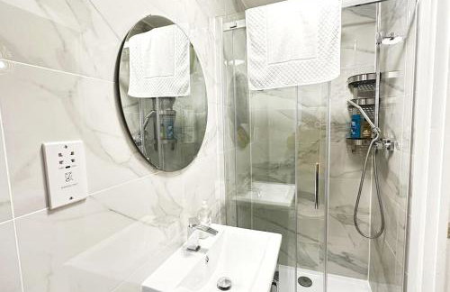 Walnut Flats-F2, 3-Bedroom with Garden & Patio - AC, Parking, Netflix, WIFI - Close to Oxford, Bicester & Blenheim Palace - Foto 15