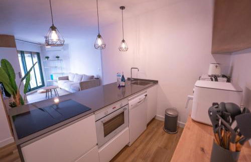 Apartasuites Royal Zahara, Máximo confort con vistas al mar - Photo 36