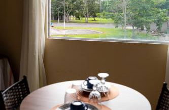 Flat 3 com cama queen e ar-condicionado, perto do Parque da cidade - Foto 25