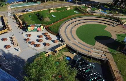 Elegant 2 Bed 1 and Half Bath Caravan in Holiday Resort Village - Photo 31