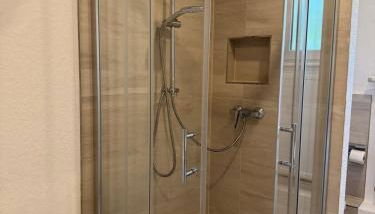 Attraktive 3ZKB-Wohnung zentrumsnah - Foto 5, Shower